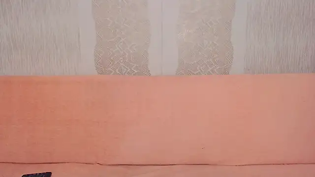 DianaVi online show from December 19, 2025, 8:38 pm