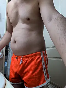 zack23088 online show from January 14, 2026, 11:42 pm