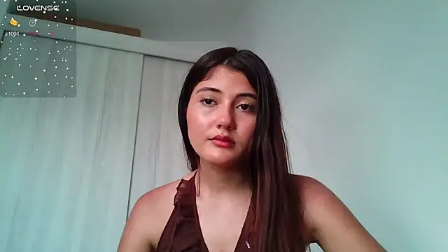 Snapshot of amy_innocent_1 chatting on June 17, 2026, 9:38 pm amy innocent 1 online show from June 17, 2026, 9:38 pm