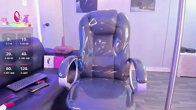 Snapshot of Jordan_24_ chatting on November 16, 2025, 9:20 pm Jordan 24 online show from November 16, 2025, 9:20 pm