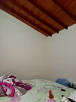 Kasandra 000 online show from February 15, 2026, 2:14 pm
