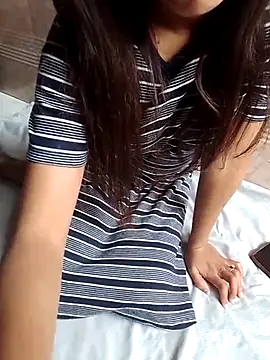 Snapshot of shilpa_r chatting on November 13, 2025, 5:39 am shilpa r online show from November 13, 2025, 5:39 am