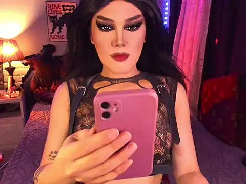 Snapshot of WILDDENNY1 chatting on February 25, 2026, 9:35 pm WILDDENNY1 online show from February 25, 2026, 9:35 pm