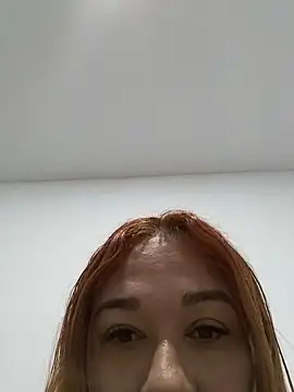 MOM CAMILA online show from June 23, 2026, 1:47 am