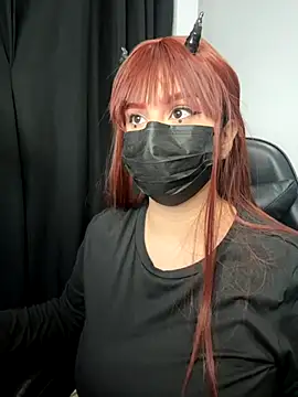 Snapshot of Anonnymsk chatting on October 2, 2025, 3:35 am Anonnymsk online show from October 2, 2025, 3:35 am