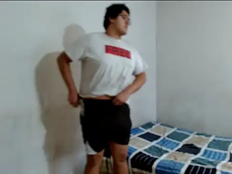 Snapshot of MeisanPaul chatting on October 31, 2025, 11:17 pm MeisanPaul online show from October 31, 2025, 11:17 pm