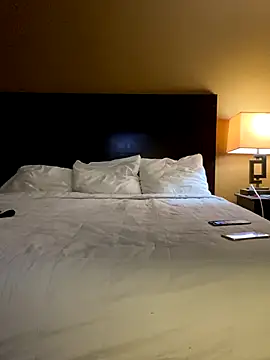 Snapshot of StaciDiamond chatting on November 11, 2025, 11:21 am StaciDiamond online show from November 11, 2025, 11:21 am