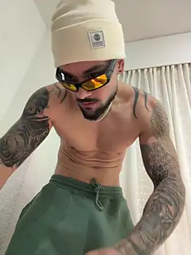 Snapshot of penebunny chatting on December 17, 2025, 11:05 am penebunny online show from December 17, 2025, 11:05 am