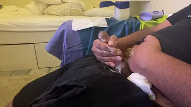 qnawafp online show from February 18, 2026, 11:11 pm