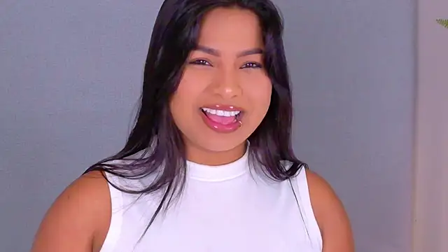 LanaRozz online show from July 26, 2026, 1:29 pm