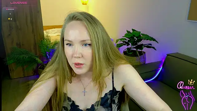 Snapshot of BethSun chatting on June 28, 2026, 6:03 pm BethSun online show from June 28, 2026, 6:03 pm