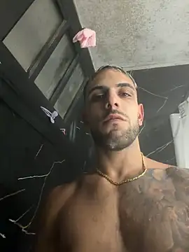 MRMoney420 online show from April 20, 2026, 11:39 pm