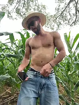 Jacksonfranco online show from April 29, 2026, 5:52 pm