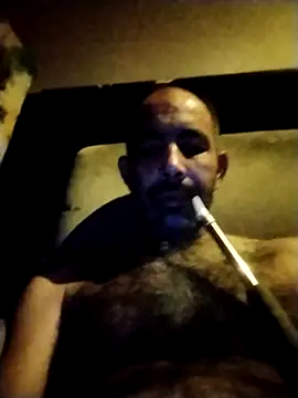 Snapshot of salimbasha chatting on November 10, 2025, 3:27 am salimbasha online show from November 10, 2025, 3:27 am