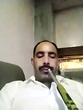 Snapshot of salimbasha chatting on November 12, 2025, 7:57 pm salimbasha online show from November 12, 2025, 7:57 pm