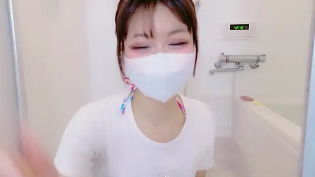 Snapshot of -Nyanko-chan- chatting on May 31, 2026, 11:28 am -Nyanko-chan- online show from May 31, 2026, 11:28 am