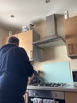 Snapshot of different-strokes chatting on September 25, 2025, 11:47 am different-strokes online show from September 25, 2025, 11:47 am