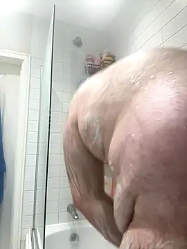 Snapshot of different-strokes chatting on November 4, 2025, 5:34 pm different-strokes online show from November 4, 2025, 5:34 pm