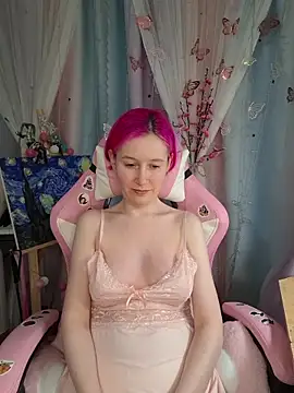 Fuzzy Unicorn online show from April 30, 2026, 8:57 pm
