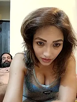 Snapshot of zoyarathore chatting on December 16, 2025, 4:34 pm zoyarathore online show from December 16, 2025, 4:34 pm