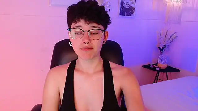 Snapshot of jeroharper chatting on November 29, 2025, 8:23 pm jeroharper online show from November 29, 2025, 8:23 pm