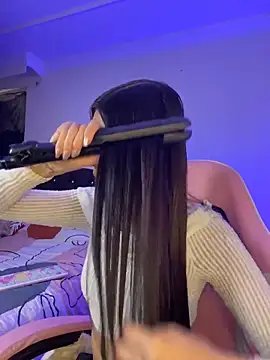 Lia  1 online show from March 10, 2026, 6:13 pm