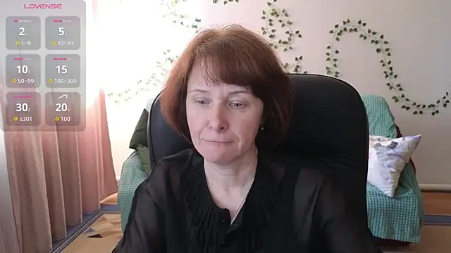 Snapshot of Lia_Tito chatting on May 8, 2026, 7:36 am Lia Tito online show from May 8, 2026, 7:36 am