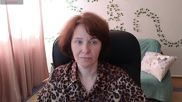 Snapshot of Lia_Tito chatting on May 23, 2026, 5:56 am Lia Tito online show from May 23, 2026, 5:56 am