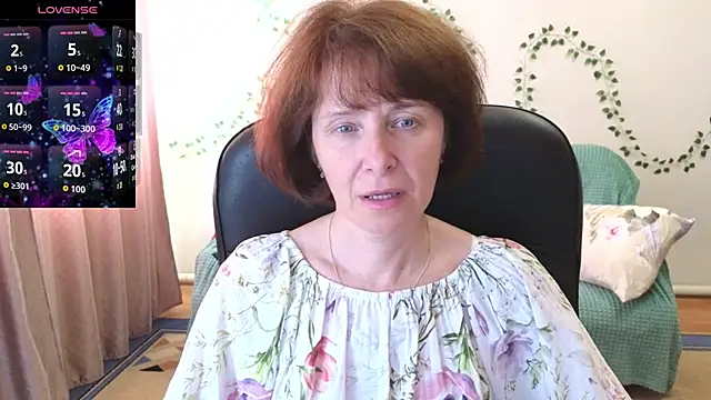 Snapshot of Lia_Tito chatting on July 9, 2026, 6:28 am Lia Tito online show from July 9, 2026, 6:28 am
