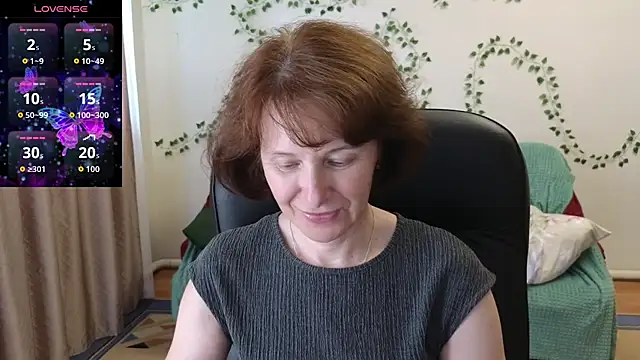 Snapshot of Lia_Tito chatting on July 14, 2026, 1:39 pm Lia Tito online show from July 14, 2026, 1:39 pm
