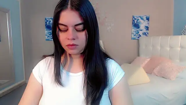 maddissonivanova online show from February 16, 2026, 7:10 pm