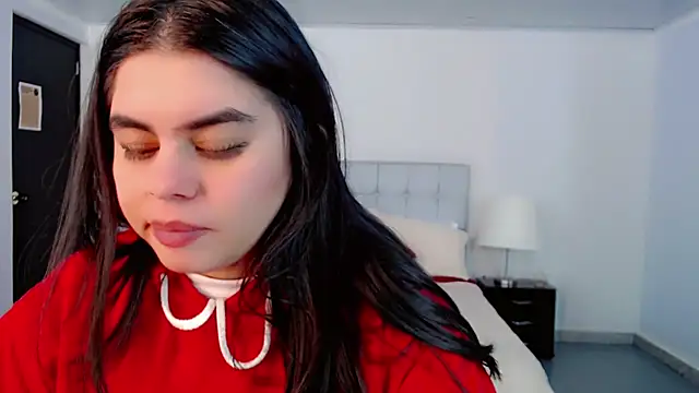 Snapshot of maddissonivanova chatting on March 19, 2026, 7:07 pm maddissonivanova online show from March 19, 2026, 7:07 pm
