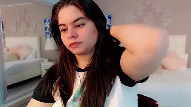 Snapshot of maddissonivanova chatting on March 24, 2026, 7:08 pm maddissonivanova online show from March 24, 2026, 7:08 pm