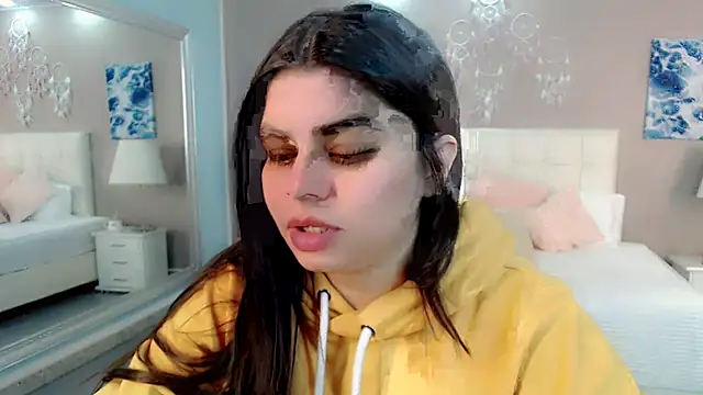 Snapshot of maddissonivanova chatting on April 8, 2026, 7:36 pm maddissonivanova online show from April 8, 2026, 7:36 pm