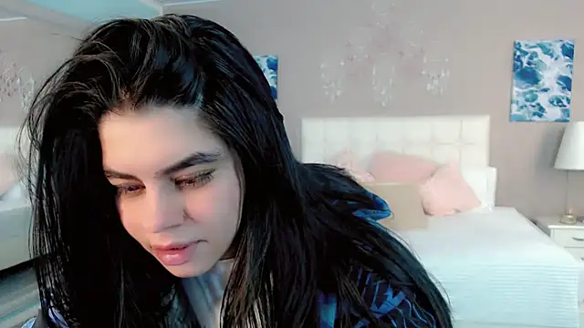 Snapshot of maddissonivanova chatting on April 9, 2026, 7:08 pm maddissonivanova online show from April 9, 2026, 7:08 pm
