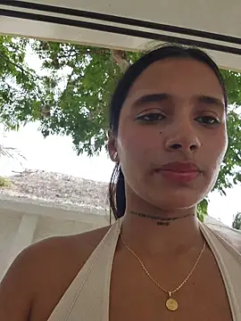 Lorena Mcfly online show from April 30, 2026, 2:12 pm