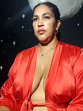 Snapshot of Ivy_horse_ chatting on April 14, 2026, 2:06 am Ivy horse online show from April 14, 2026, 2:06 am