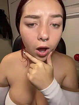 Karen18 boobs online show from June 27, 2026, 3:11 am