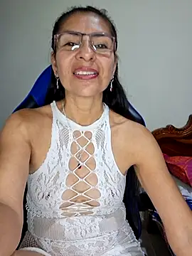 Natasha 50 online show from January 15, 2026, 3:00 am