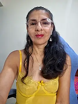 Snapshot of Natasha_50 chatting on May 28, 2026, 1:03 am Natasha 50 online show from May 28, 2026, 1:03 am