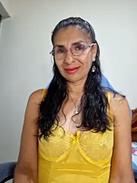 Snapshot of Natasha_50 chatting on June 26, 2026, 4:06 am Natasha 50 online show from June 26, 2026, 4:06 am