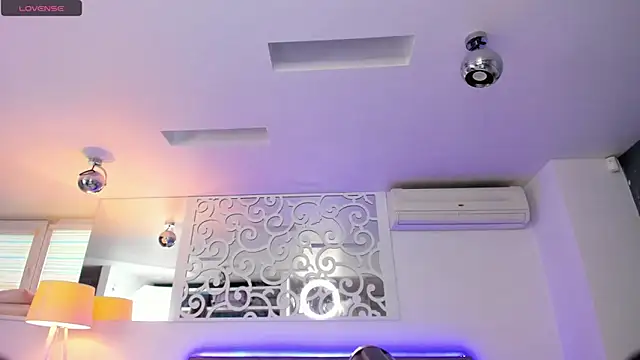 AshleyJoness online show from February 19, 2026, 6:42 am