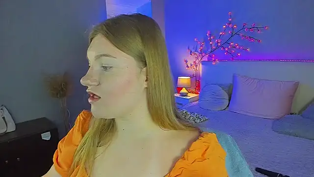 Snapshot of AshleyJoness chatting on July 6, 2026, 4:53 am AshleyJoness online show from July 6, 2026, 4:53 am