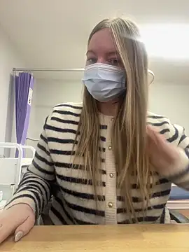 hazel wood21 online show from March 30, 2026, 9:43 am