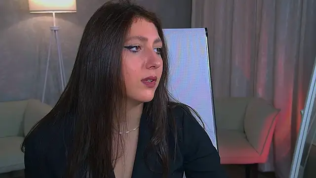 Snapshot of Mary_Miiller chatting on October 24, 2025, 10:00 am Mary Miiller online show from October 24, 2025, 10:00 am