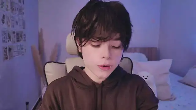 Snapshot of PaulTexx chatting on October 13, 2025, 4:07 pm PaulTexx online show from October 13, 2025, 4:07 pm