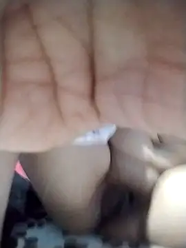 OliviaMorris1 online show from October 12, 2025, 4:22 am