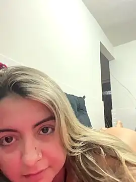 sophiemonroevip online show from November 21, 2025, 9:24 pm