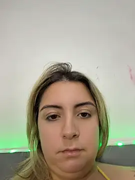 Snapshot of sophiemonroevip chatting on June 24, 2026, 11:20 am sophiemonroevip online show from June 24, 2026, 11:20 am