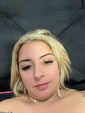 Snapshot of sophiemonroevip chatting on July 17, 2026, 3:24 am sophiemonroevip online show from July 17, 2026, 3:24 am